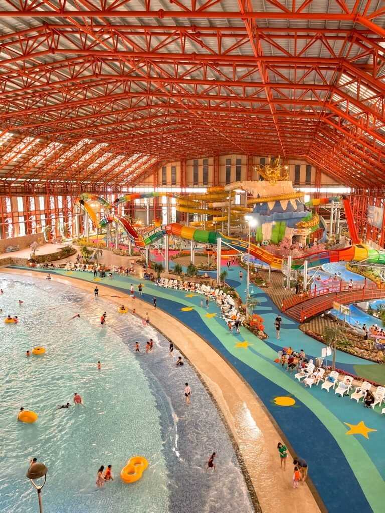Mikazuki Water Park 365